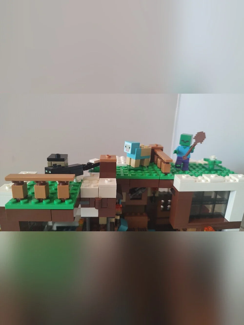 LEGO 21134 Minecraft The Waterfall Base Building Toy Set Retired Set